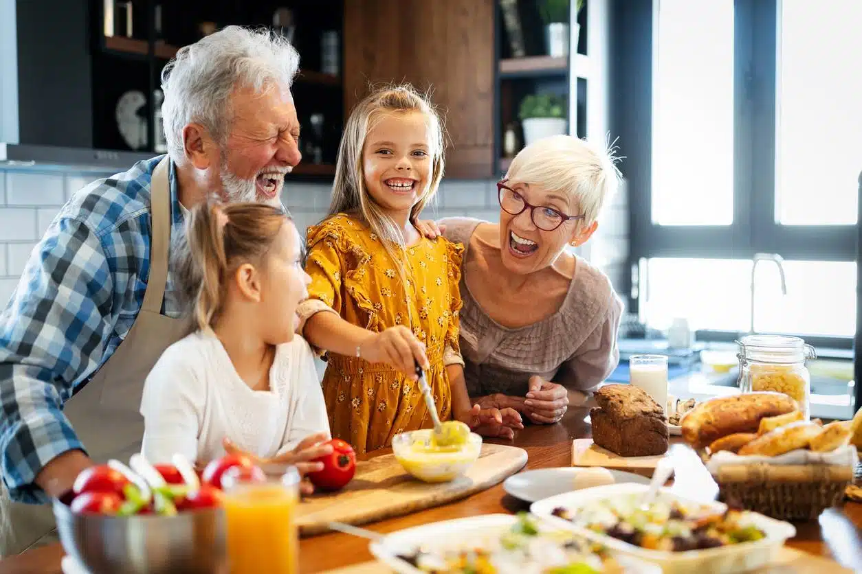 Cuisiner avec papi et mamie